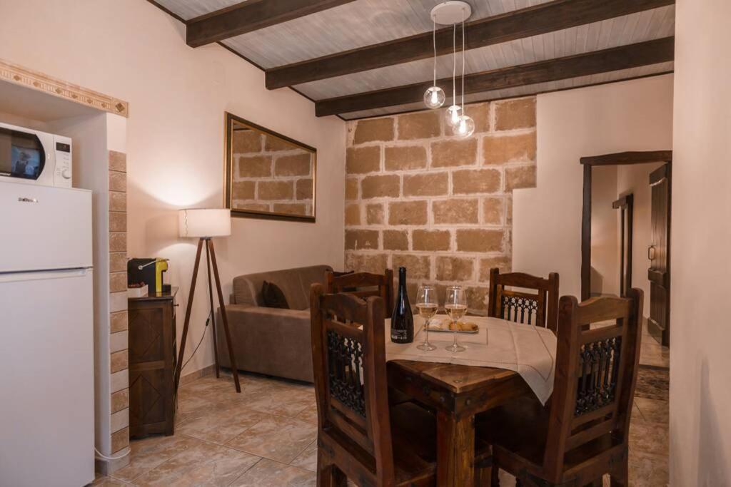 Miguel House Apartment Alghero Bagian luar foto